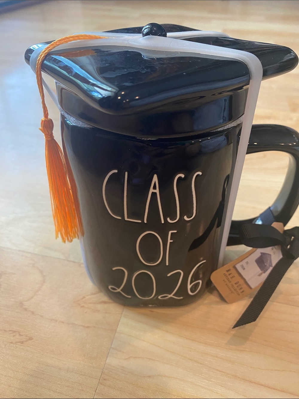 New Graduation black Class of 2026 mug/cup with gold tassel and detachable lid